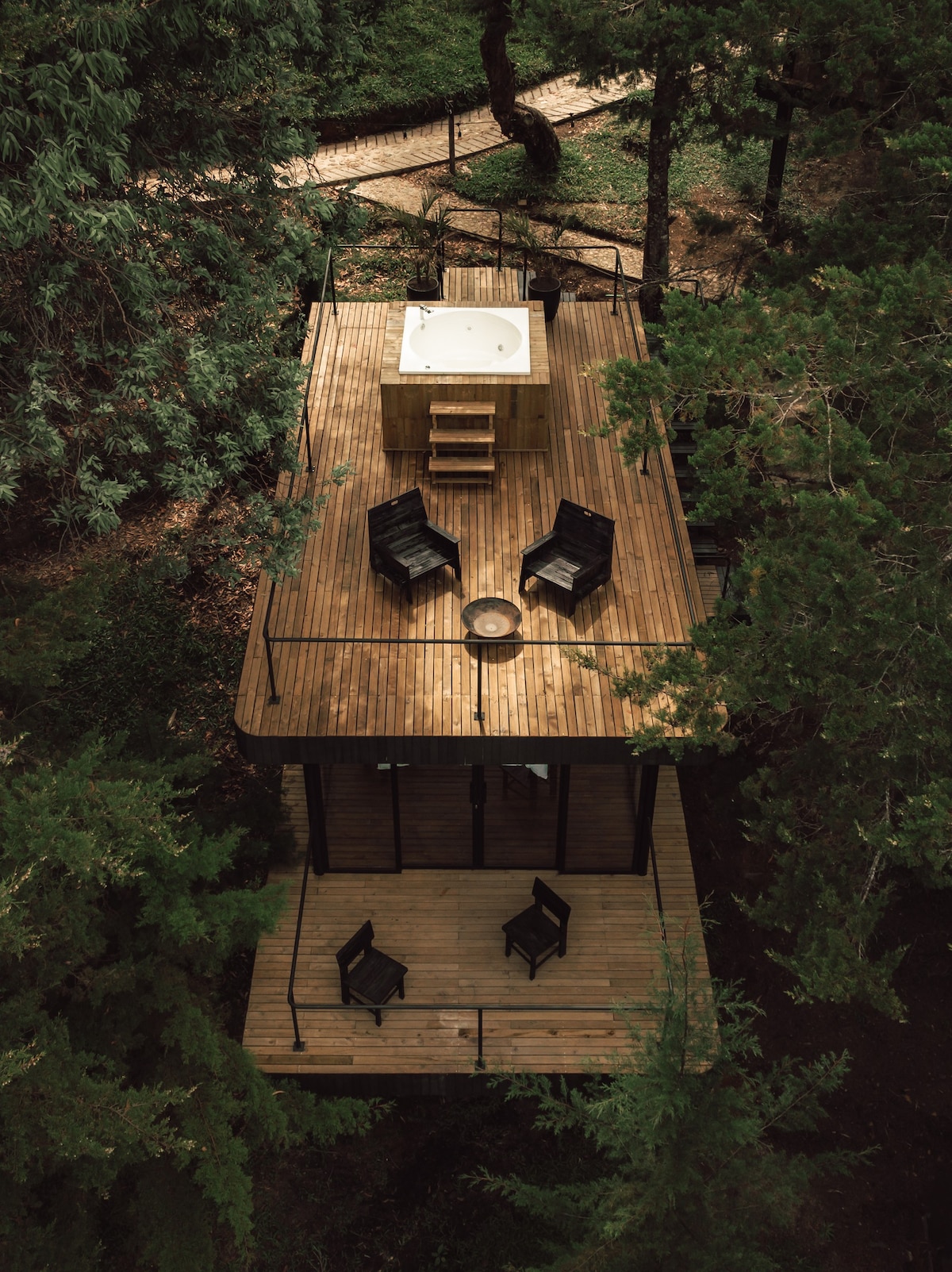 森林小木屋-湖景-私人热水浴缸
