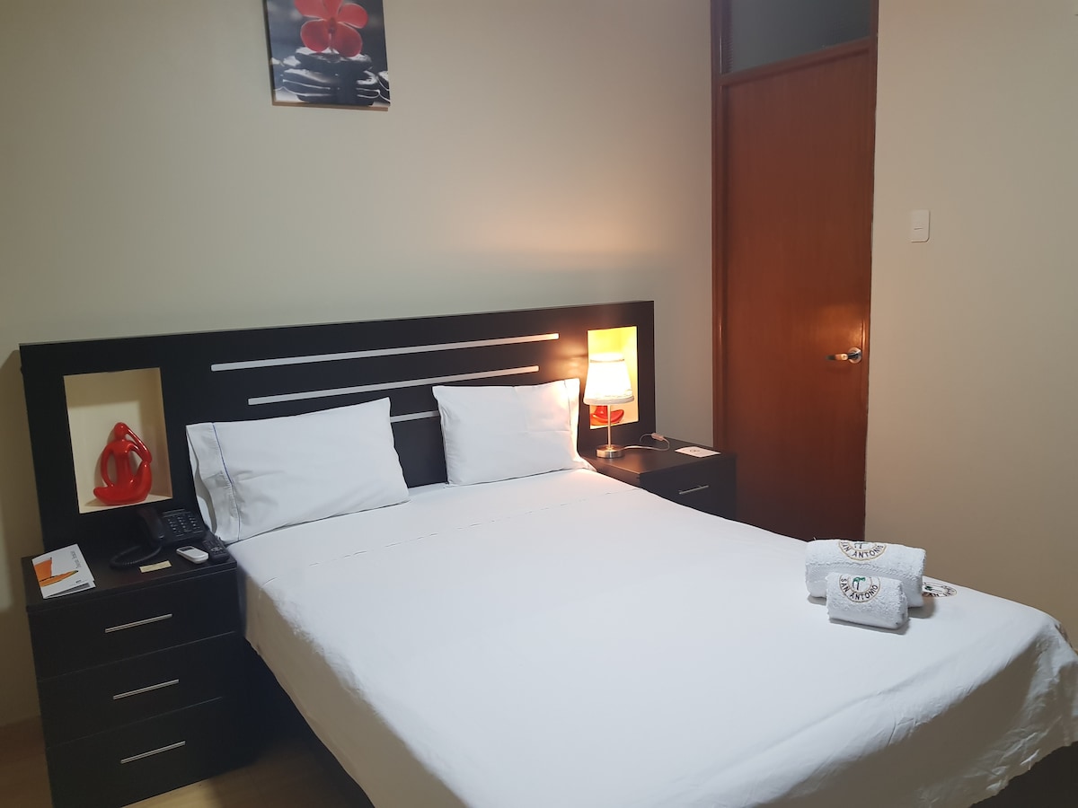 Hotel San Antonio en Bagua -行政客房