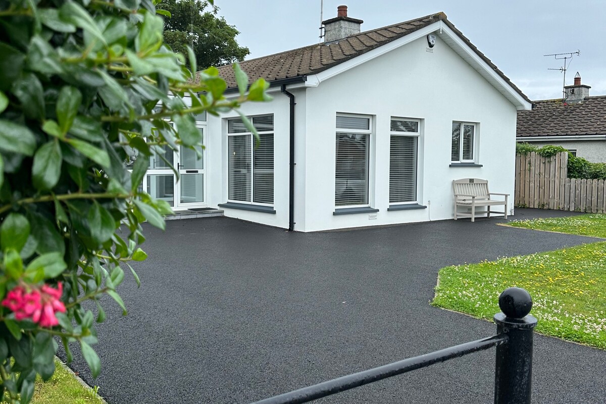 Contemporary Portrush Bungalow