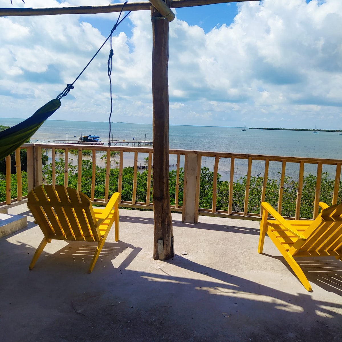 Sandy Beachfront Studio at Rasta Towers