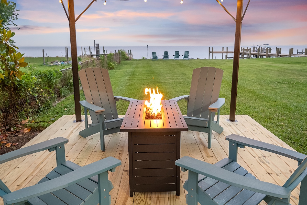 25-50% Off~Private Beach~Hot Tub~Fire Table~