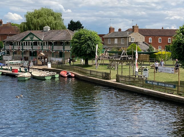 Stratford-upon-Avon, Warwickshire的民宿