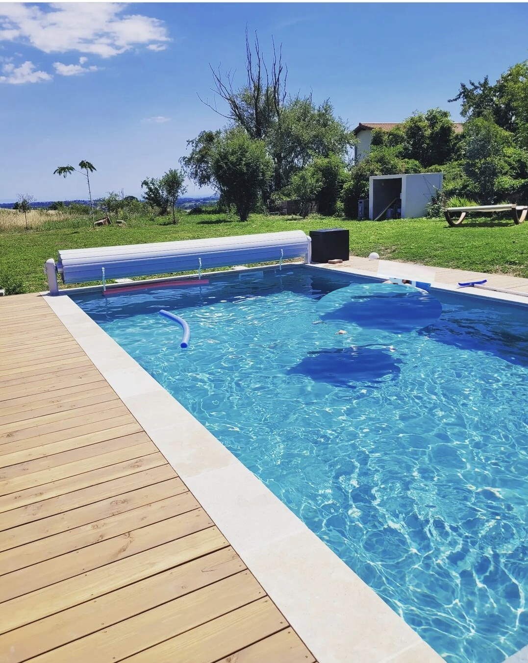 Villa avec piscine à la campagne