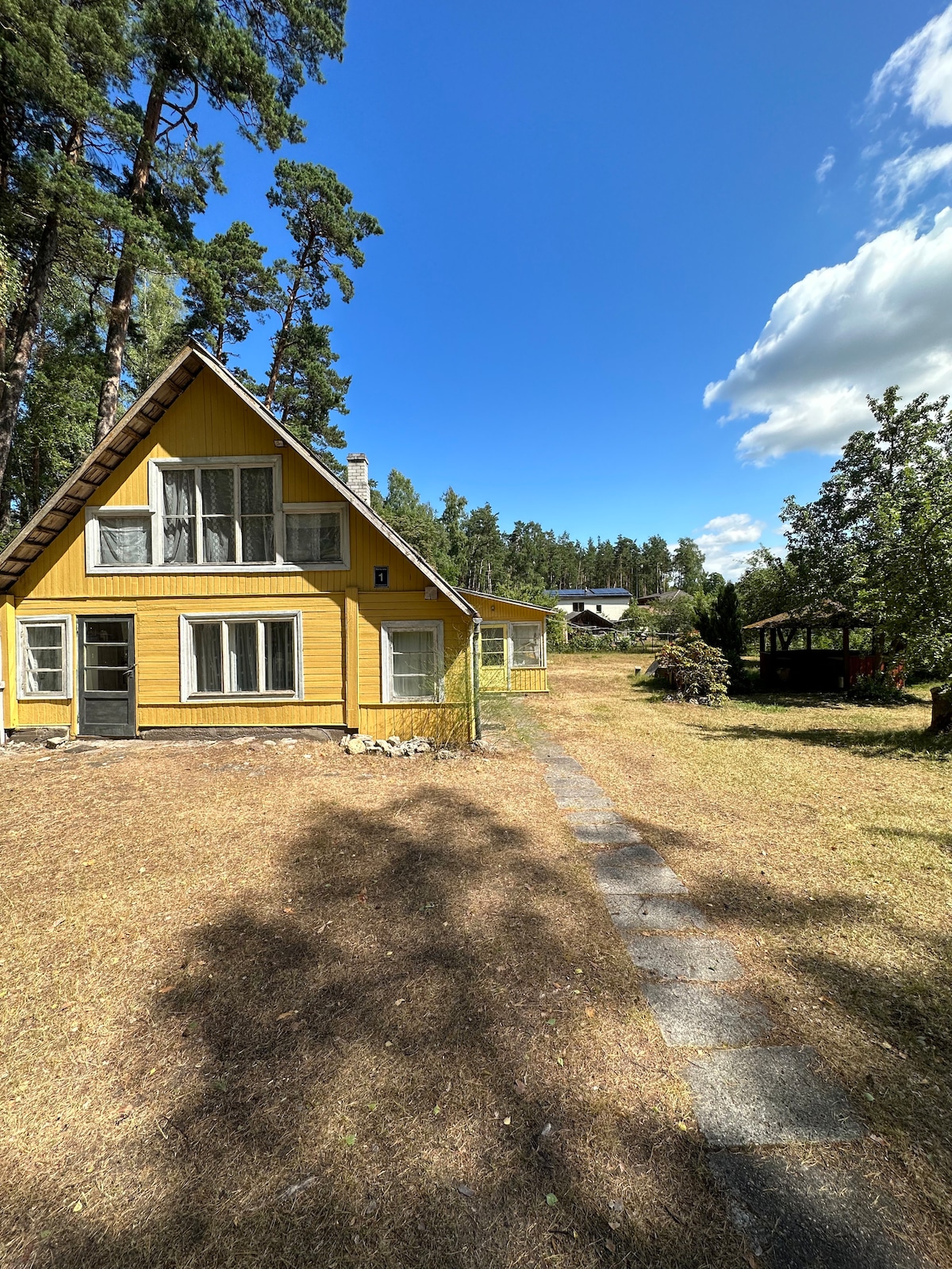 Summer house next to the beach