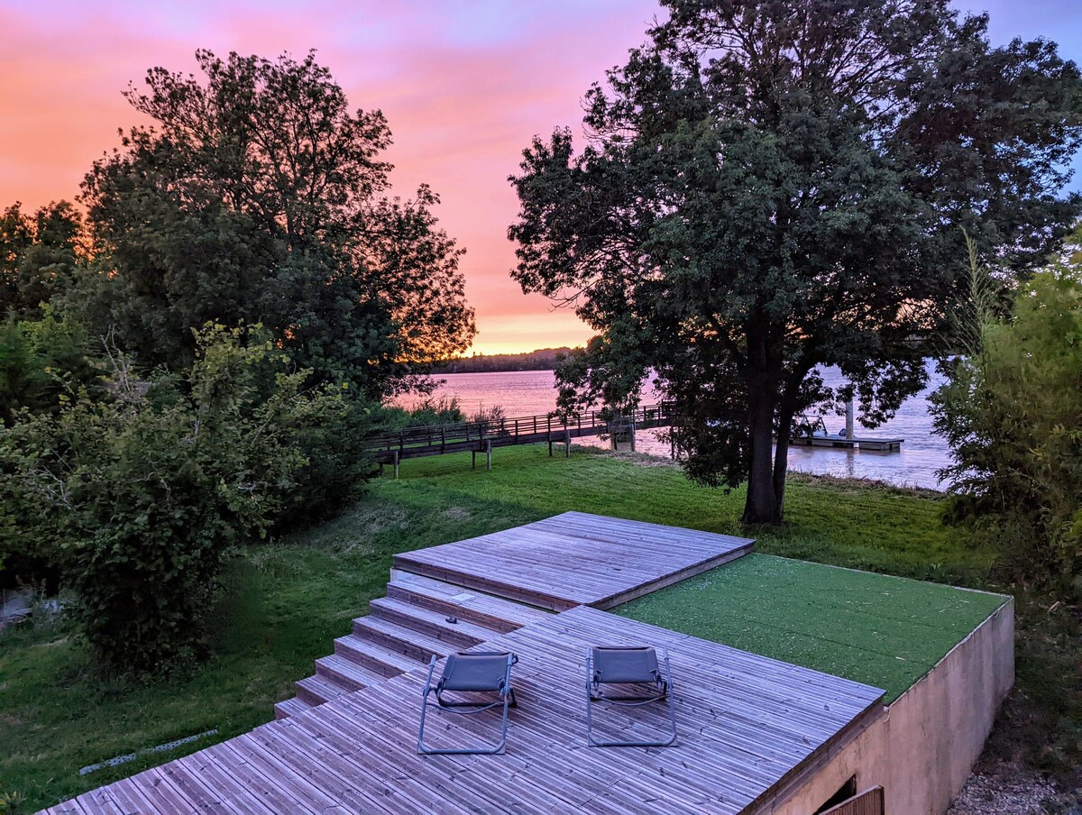 Maison 3 ch piscine au bord de la Dordogne