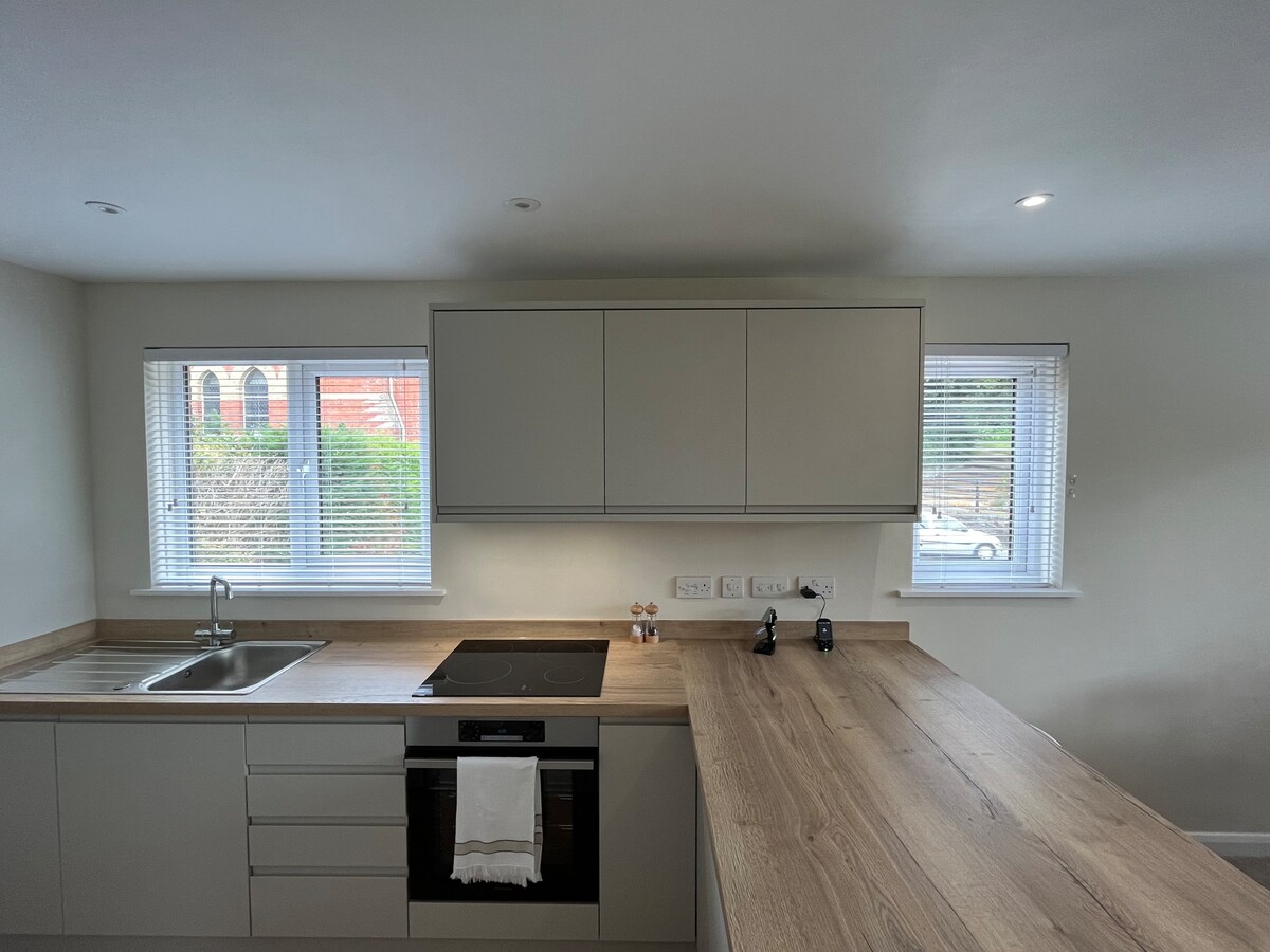 Modern flat in central Haslemere