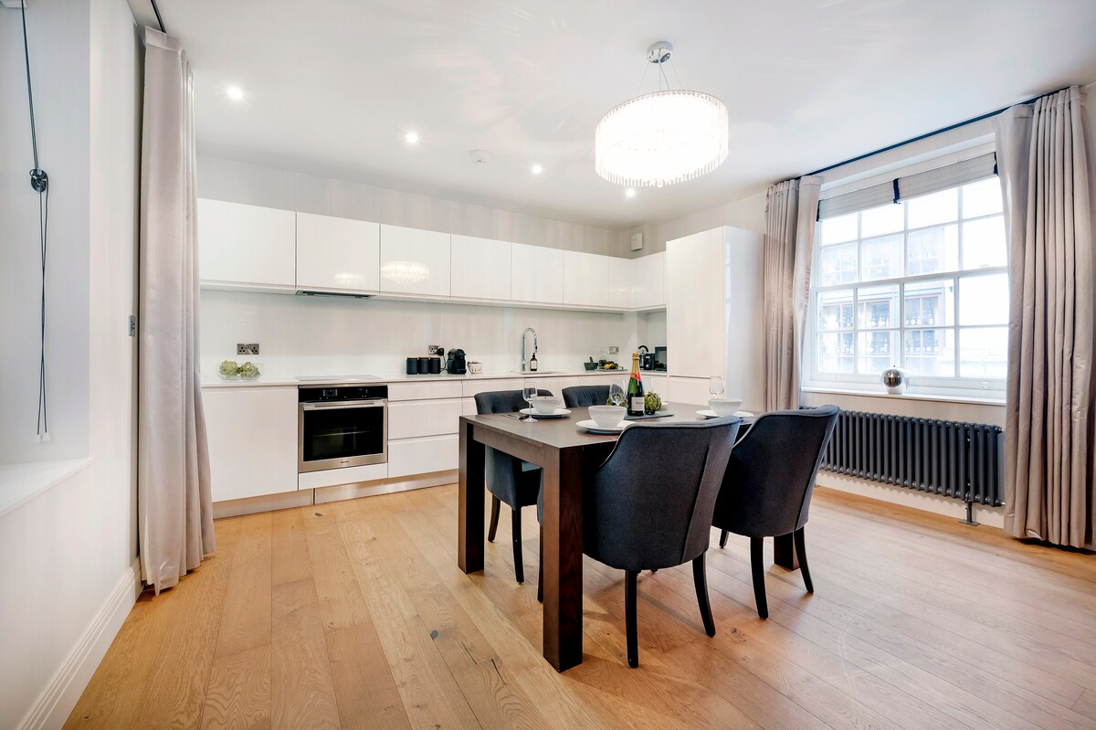 Aircon & Luxury 2 Bedr/3 Beds/2 Bath Covent Garden