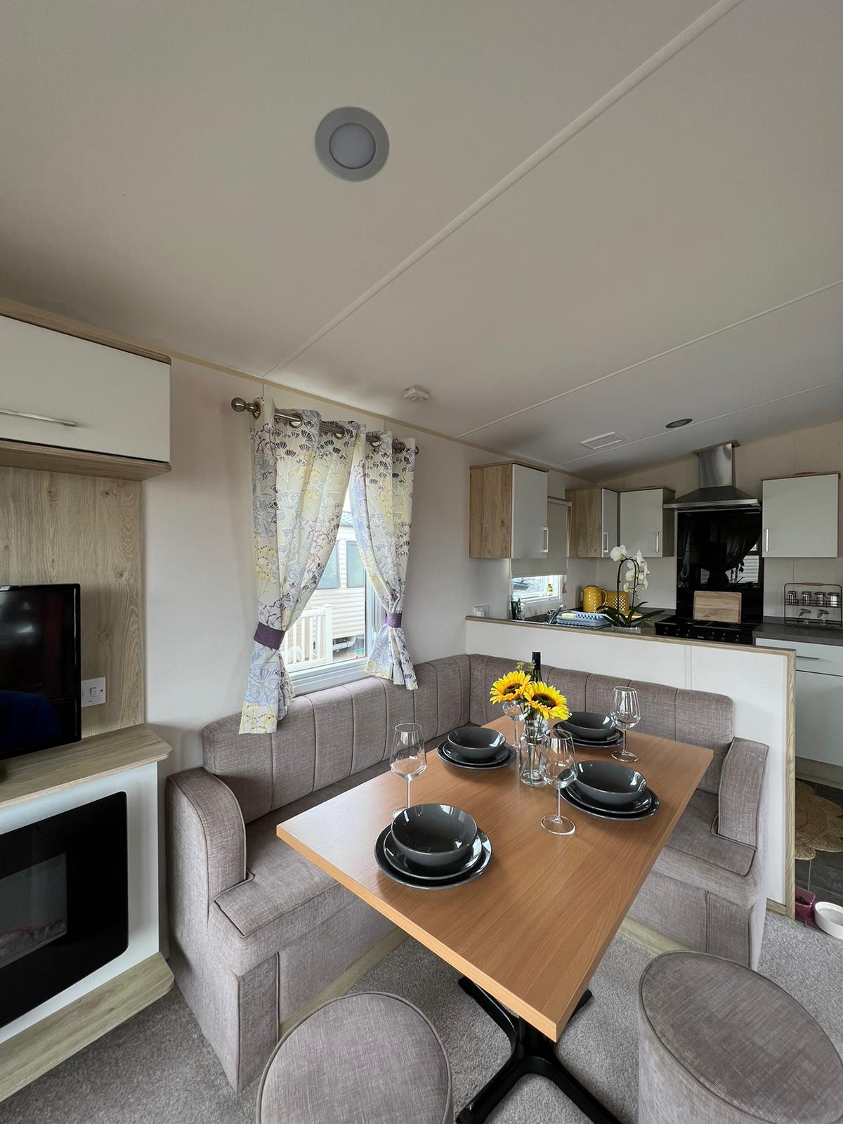 Elegant Three Bedroom Caravan