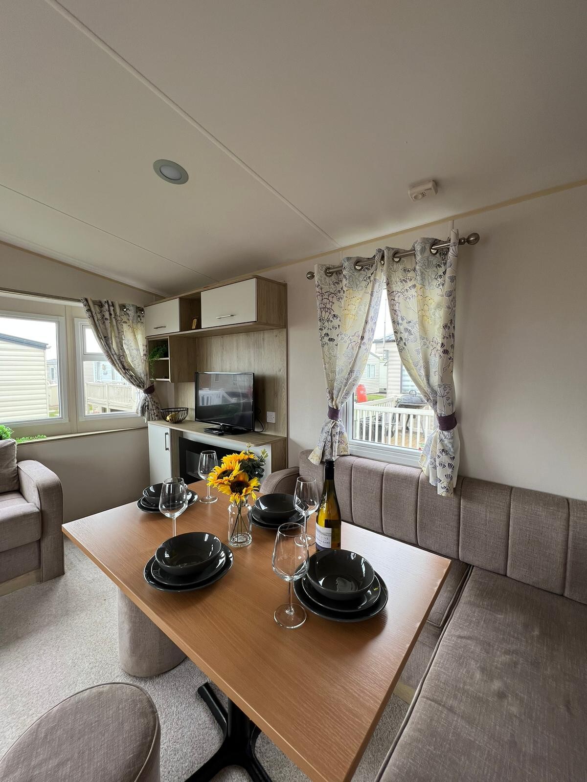 Elegant Three Bedroom Caravan