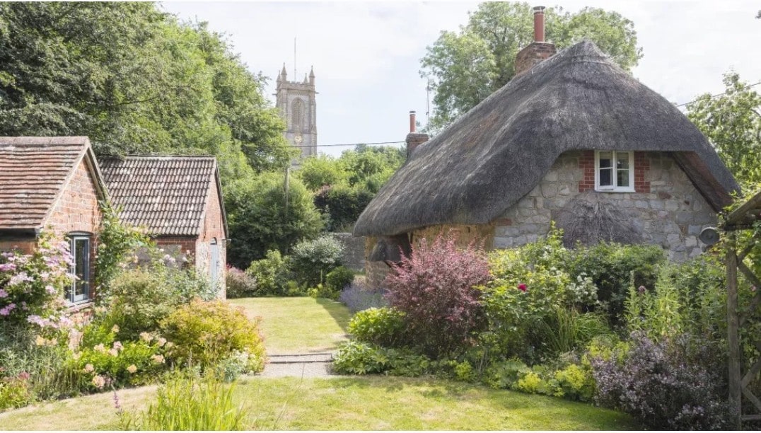 The ultimate fairy-tale cottage