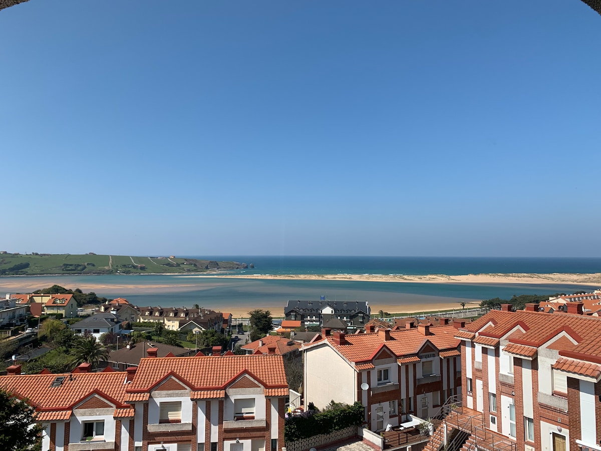 Ático con espectaculares vistas al mar