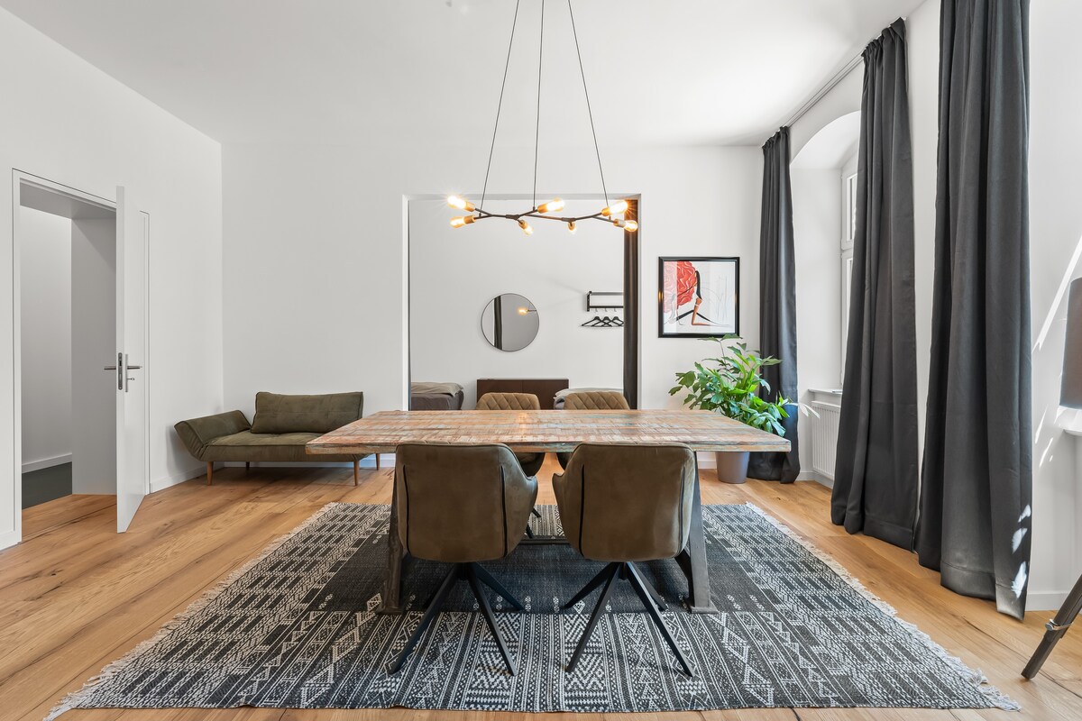 Stunning 3-bedroom Apartment in Berlin Mitte