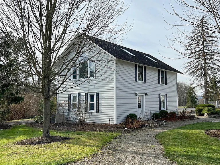 Cornell Golf Course Carriage House in Ithaca, NY