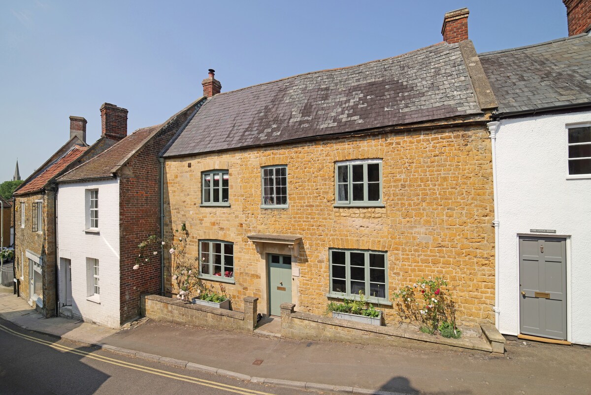 Home in Castle Cary, Somerset
