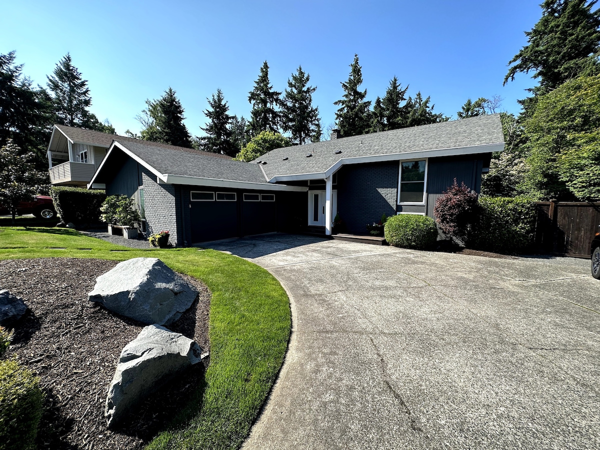 Mercer Island Home 4 Bed/2+bath