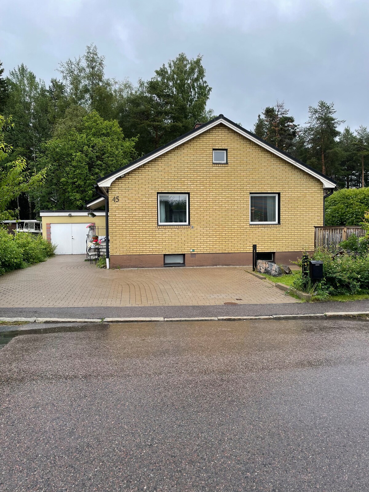 Hus i 2 plan i centrala Luleå