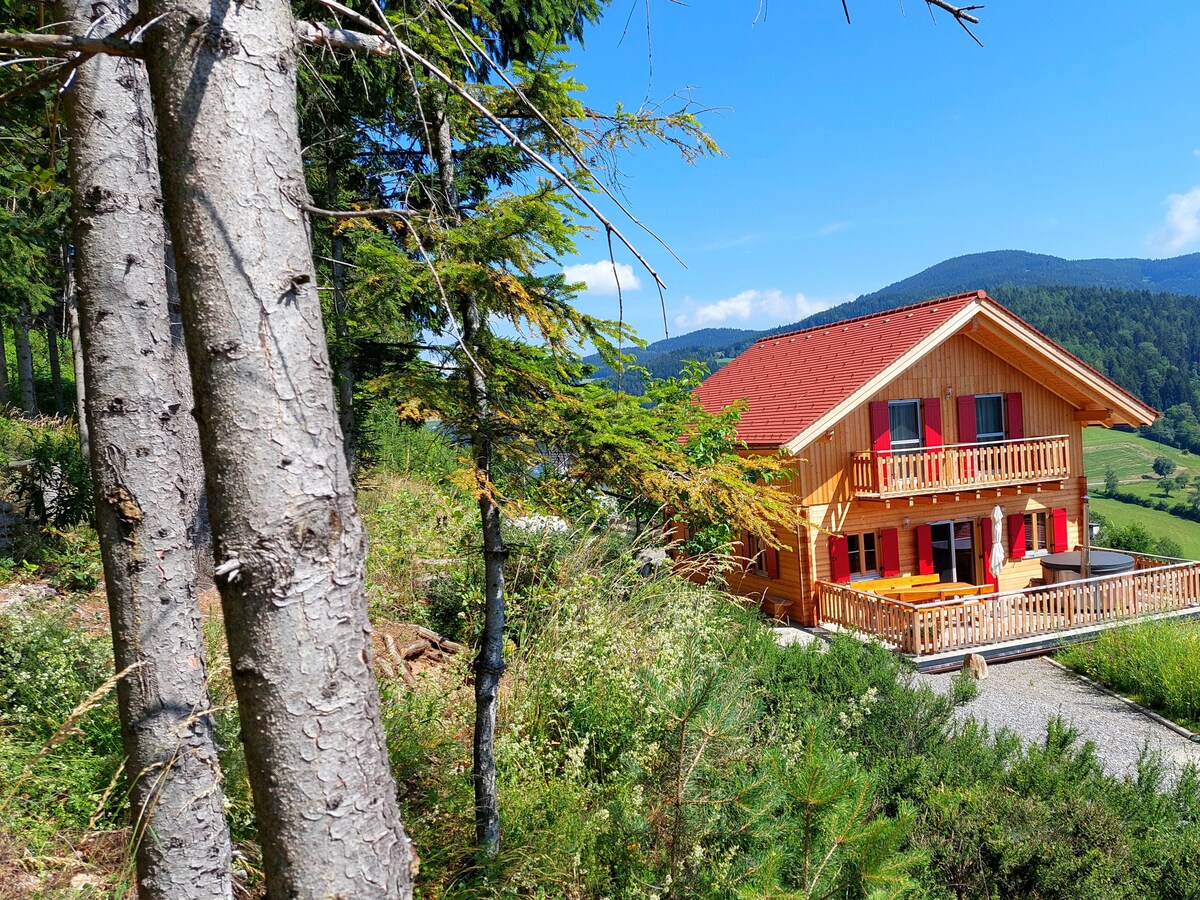 Chalet am Waldrand, Sauna & Pool