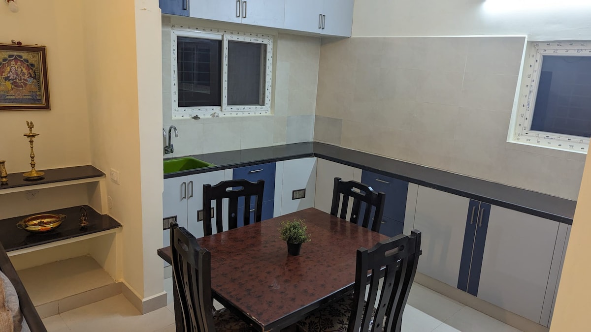 Kalpatharu-102 Duplex Apartment Up to 10 guests