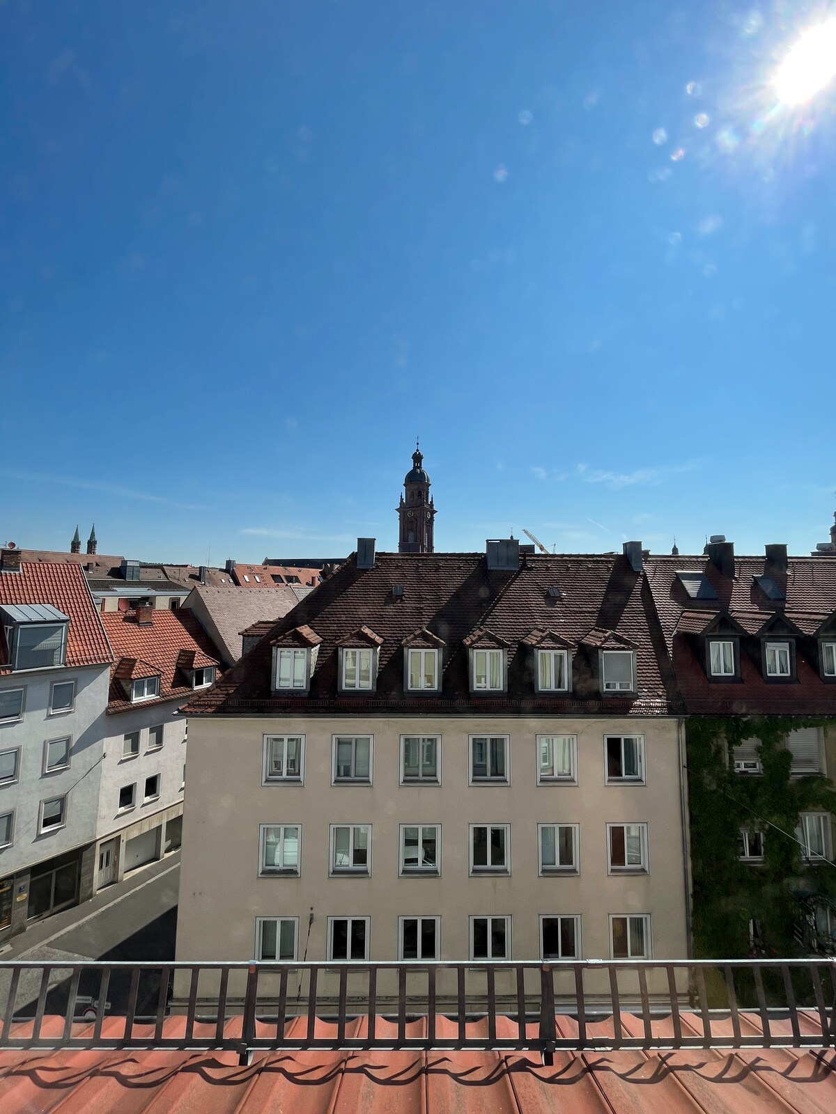 2 Zimmer Wohnung, Altstadt WÜ