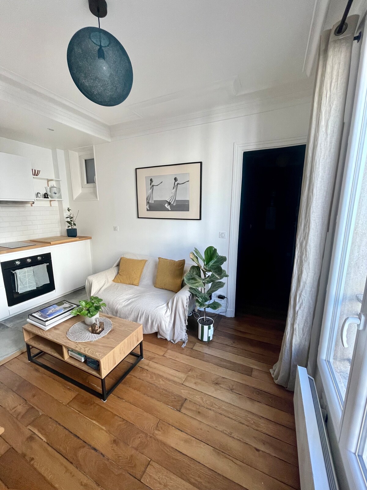 Authentic flat in Montmarte