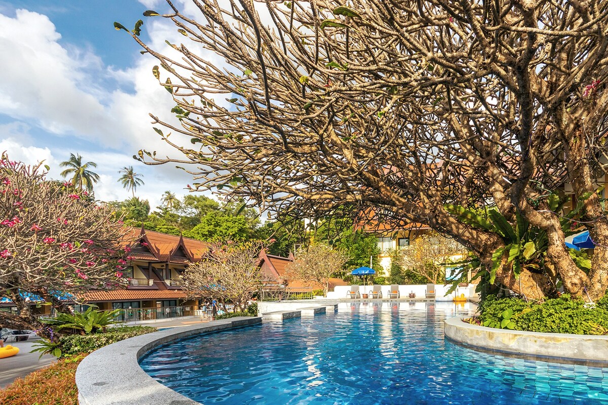 Diamond Cottage - Superior Pool View (Breakfast)