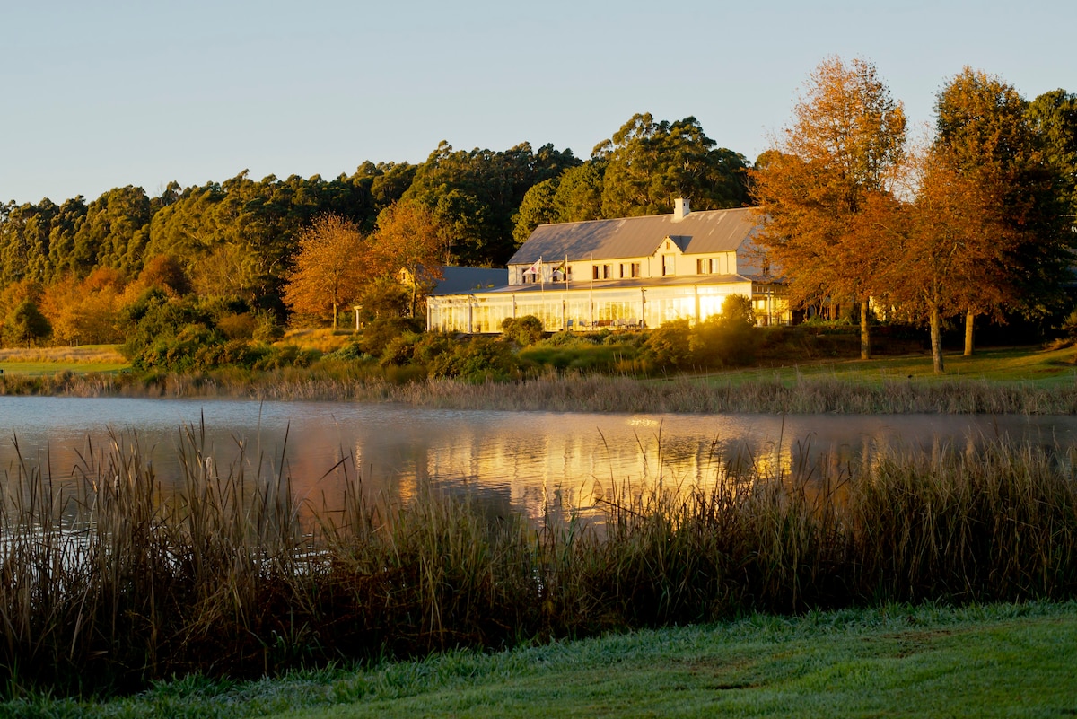 Gowrie Farm Lodge & Golf Course