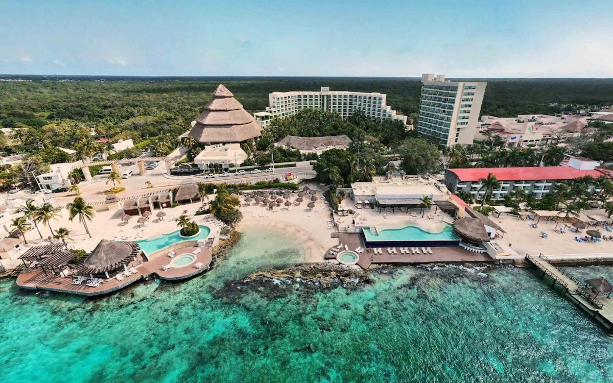 Cozumel All Inclusive Oasis