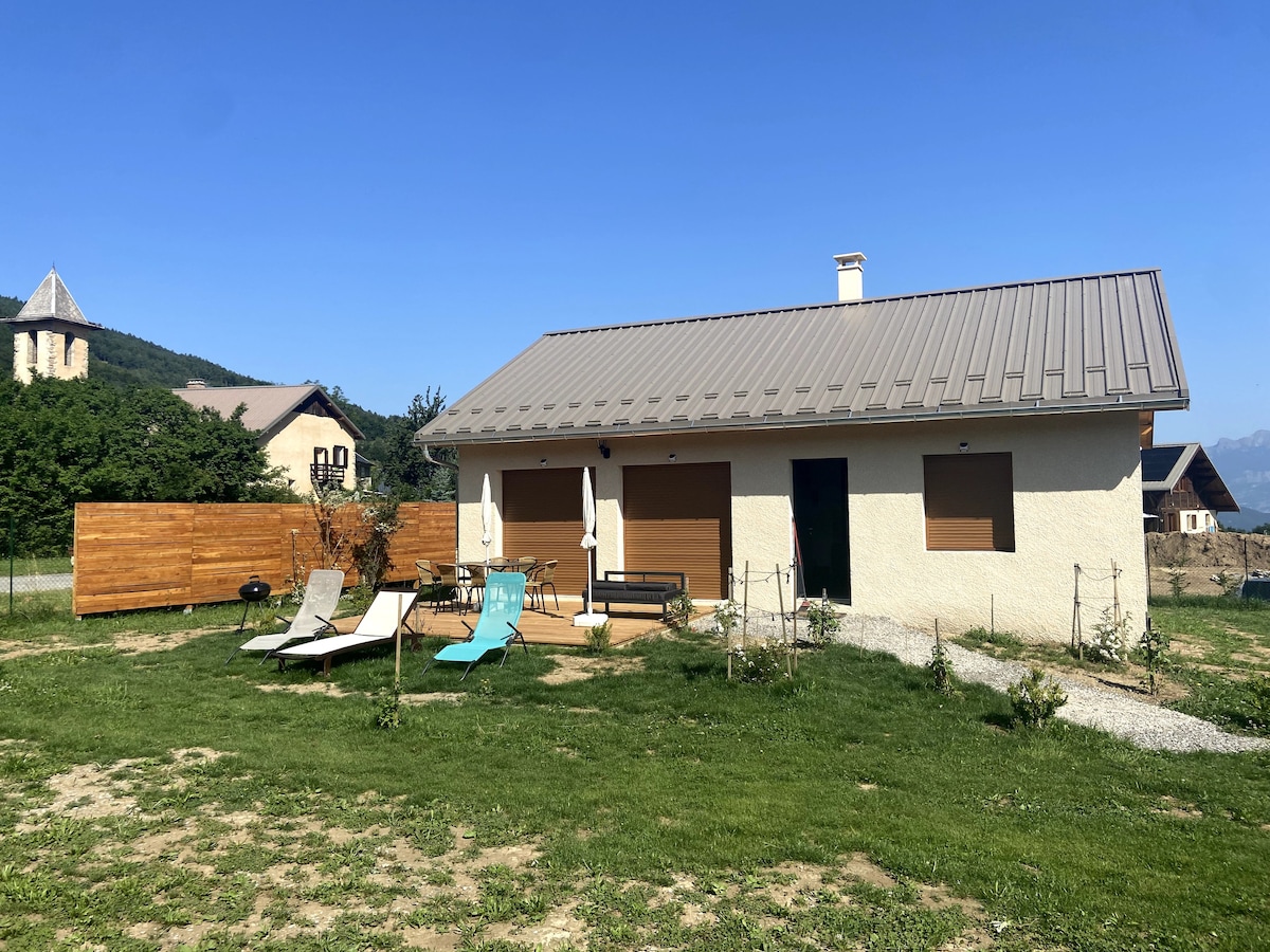 Maison proche lac Serre Ponçon et station de ski