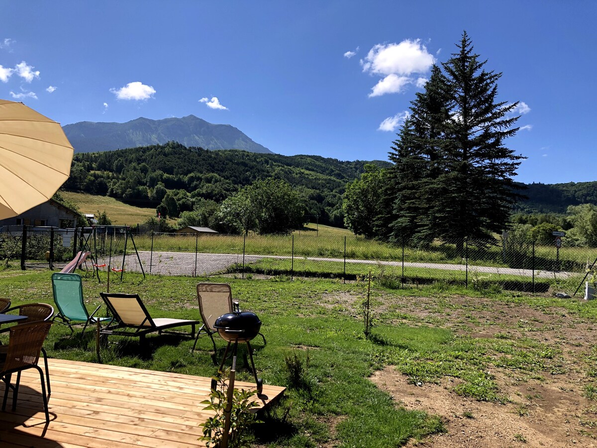 Maison proche lac Serre Ponçon et station de ski