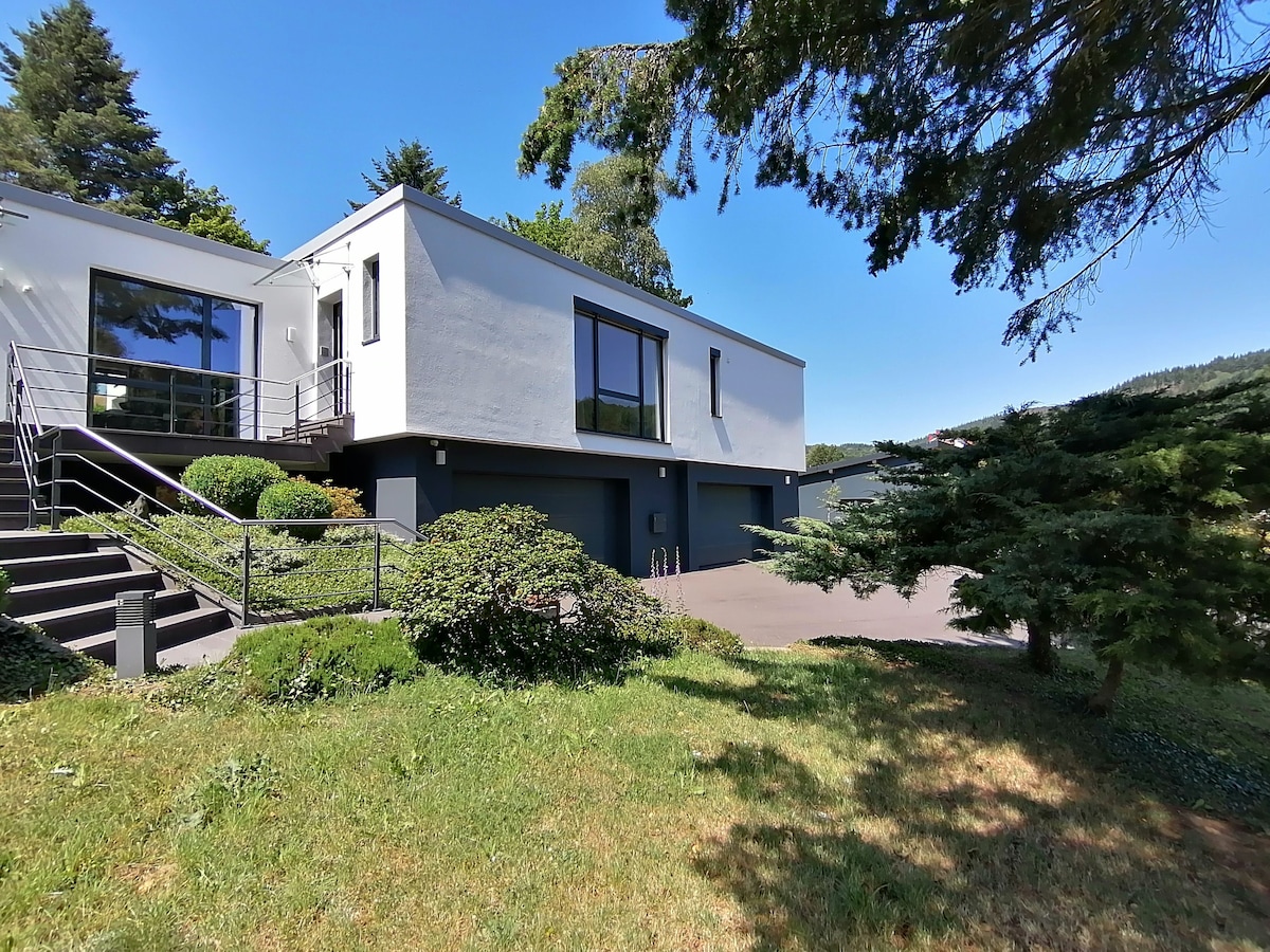 Bungalow-Wohnung im Grünen