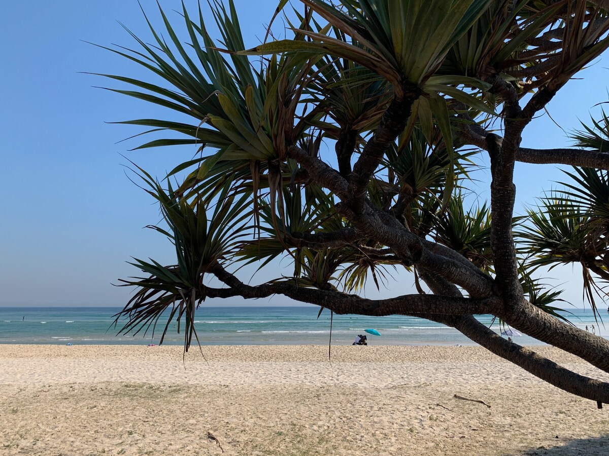 Spacious 2-Bed Beach Shack