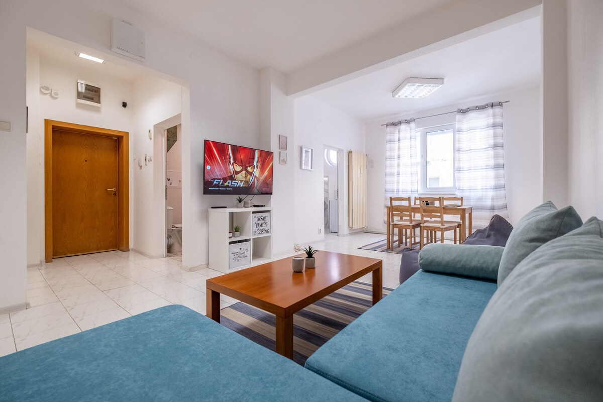 Amazing Bright 2BR Apartment in the Heart of Sofia