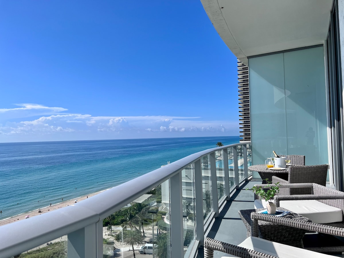Oceanfront Bliss at Hyde Resort. Wake to Sea Views