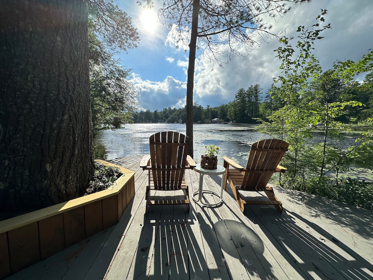 Private Waterfront Cottage on Caroga Lake