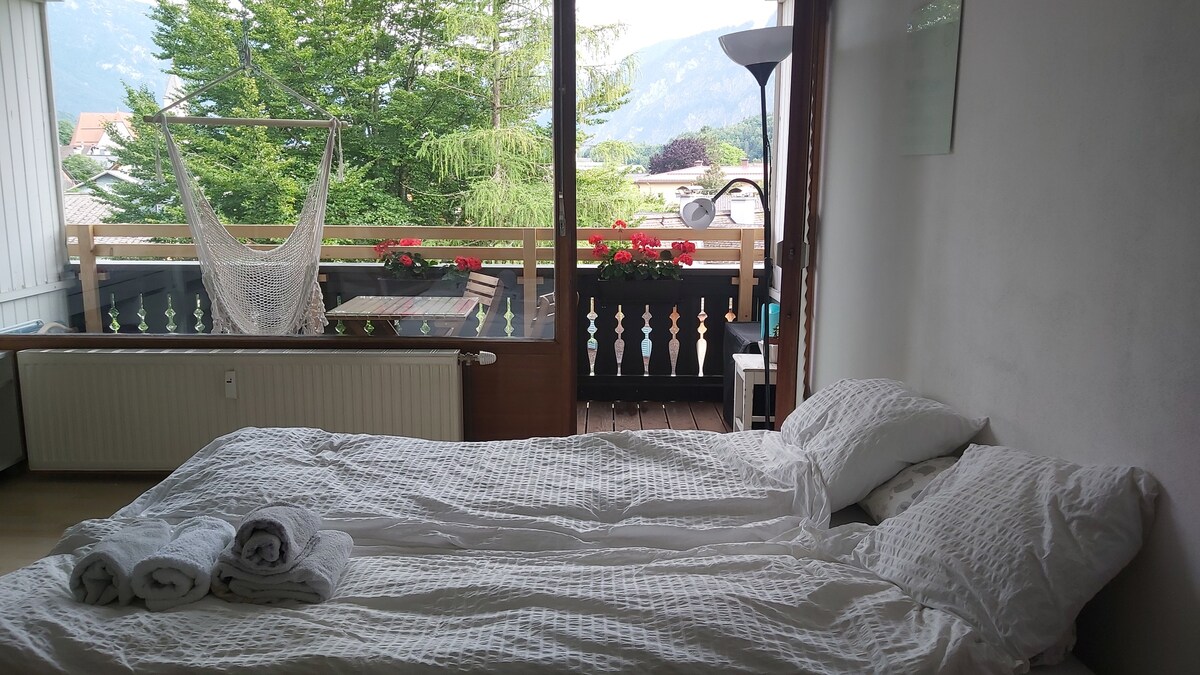 Lovely apartment near Hallstatt (kitchen&balcony)