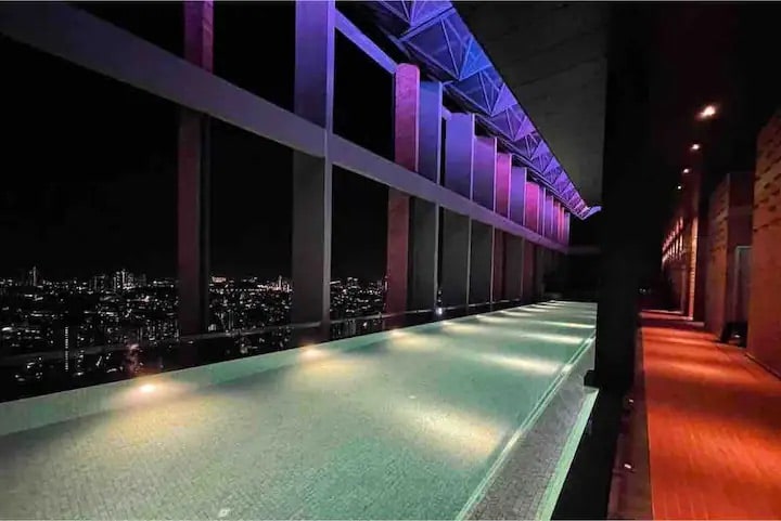 KL Sky Pool Premium Suite | Netflix | High Floor