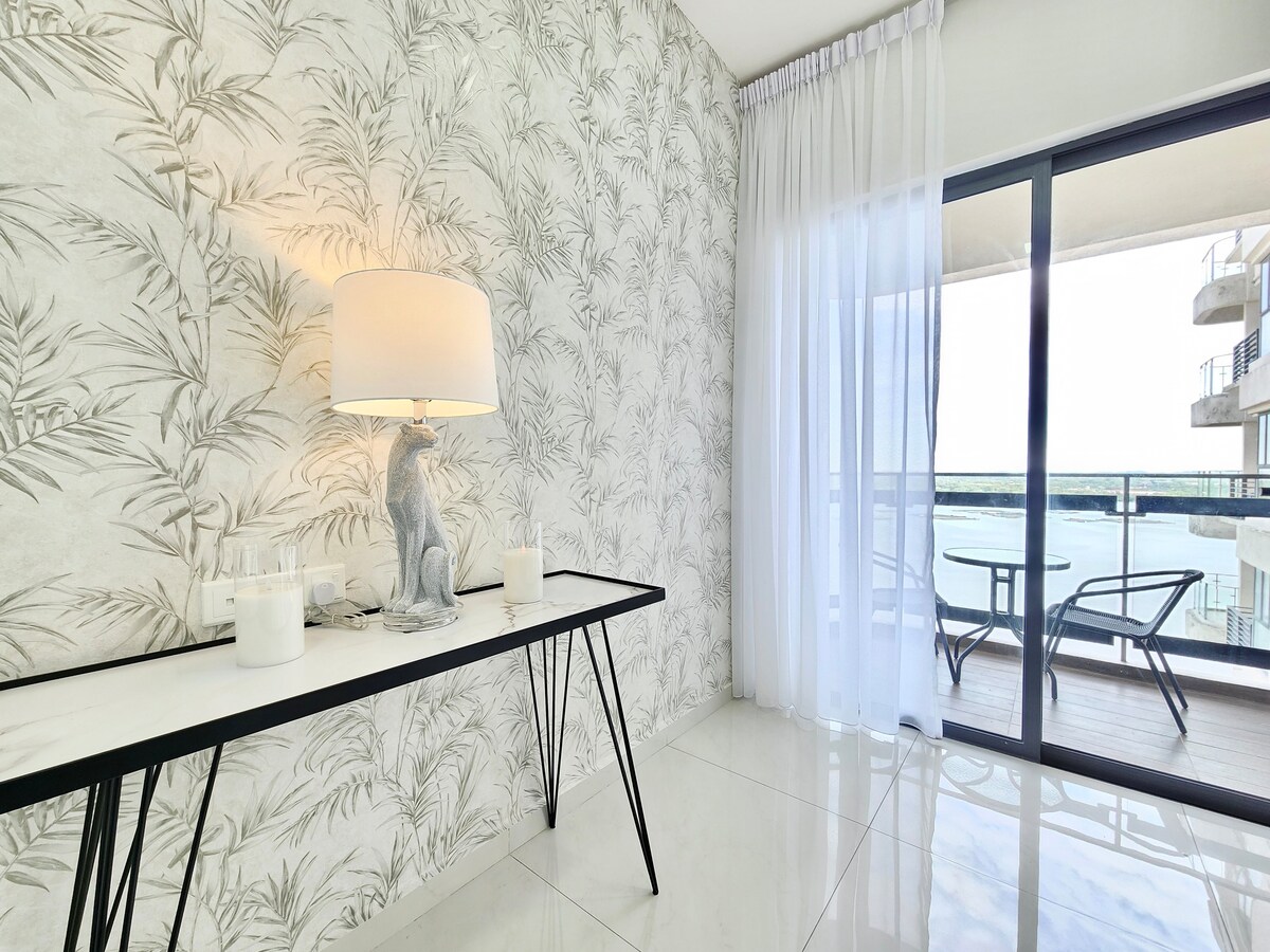 Corner Sea View Suites/Royal Strand Country Garden