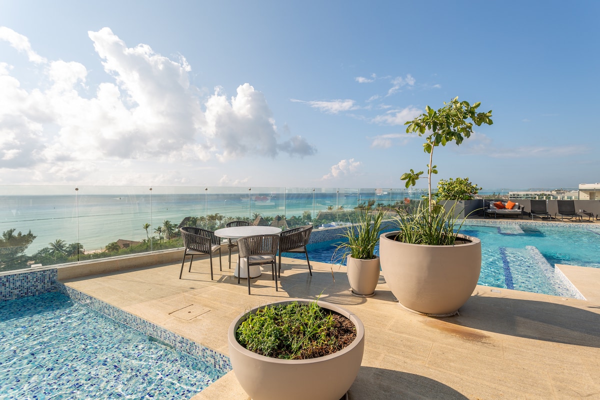 Apt de luxe, à 2 Min a pied de la Plage, Vue Mer !