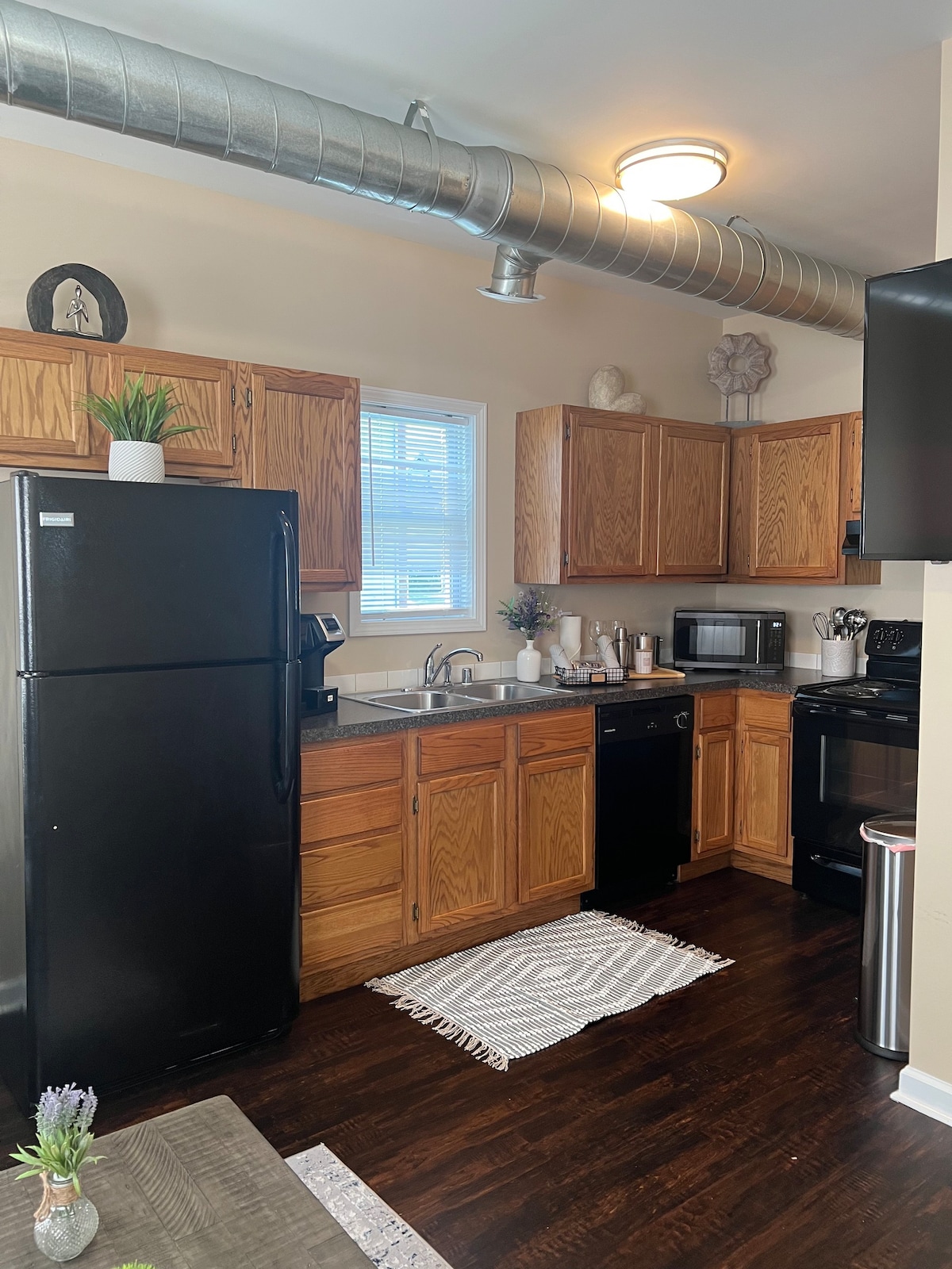 Hidden Gem|One Bedroom Apt Downtown Lexington