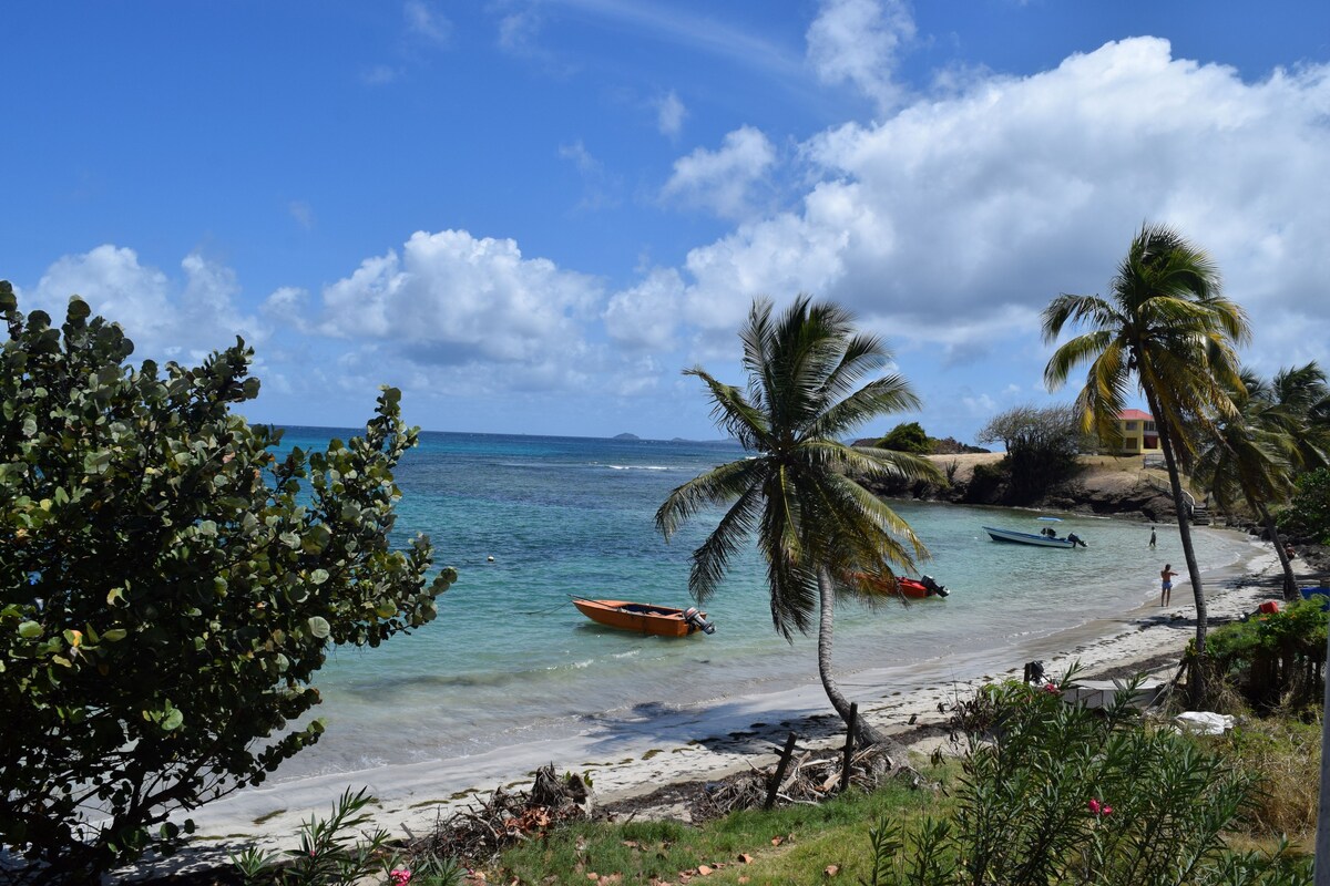 Magical Glamping Beach Oasis