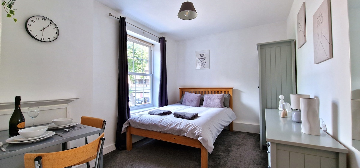 Double Room * Central London * Fast Wi-Fi (Mal)