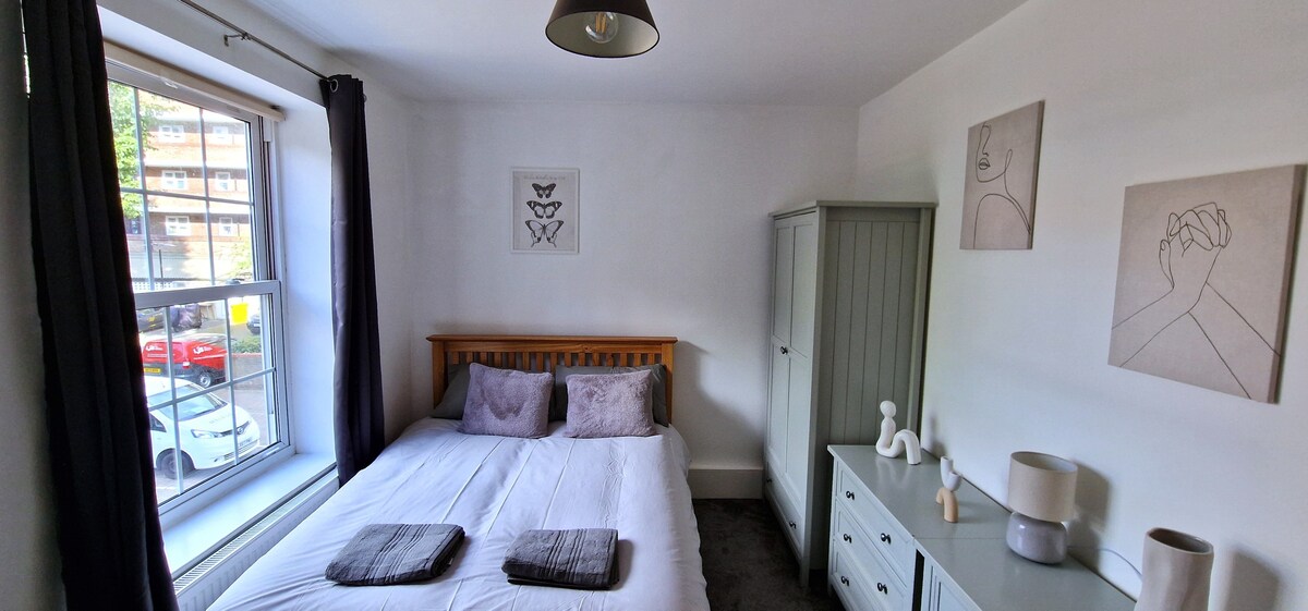 Double Room * Central London * Fast Wi-Fi (Mal)