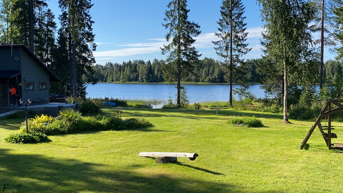 Ferienhaus direkt am See