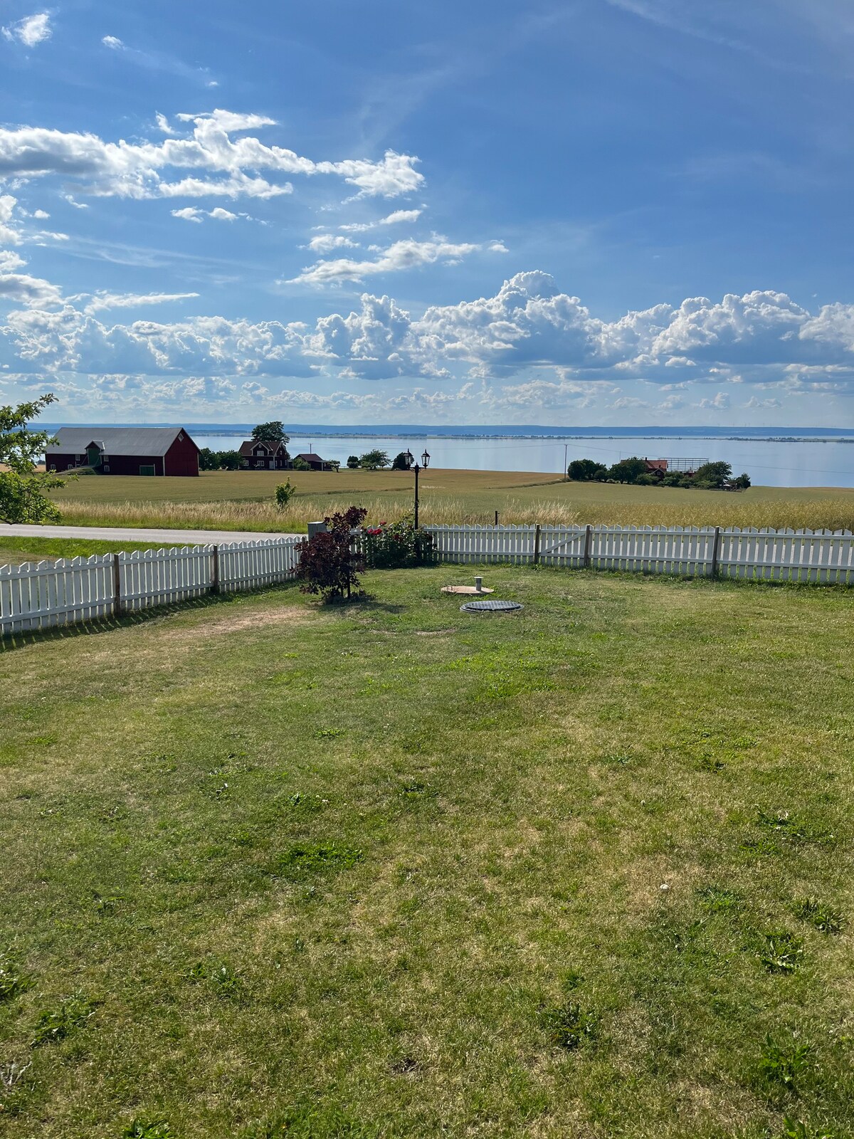 乡村民宅，可欣赏到韦特恩湖（ Lake Vättern ）的美景