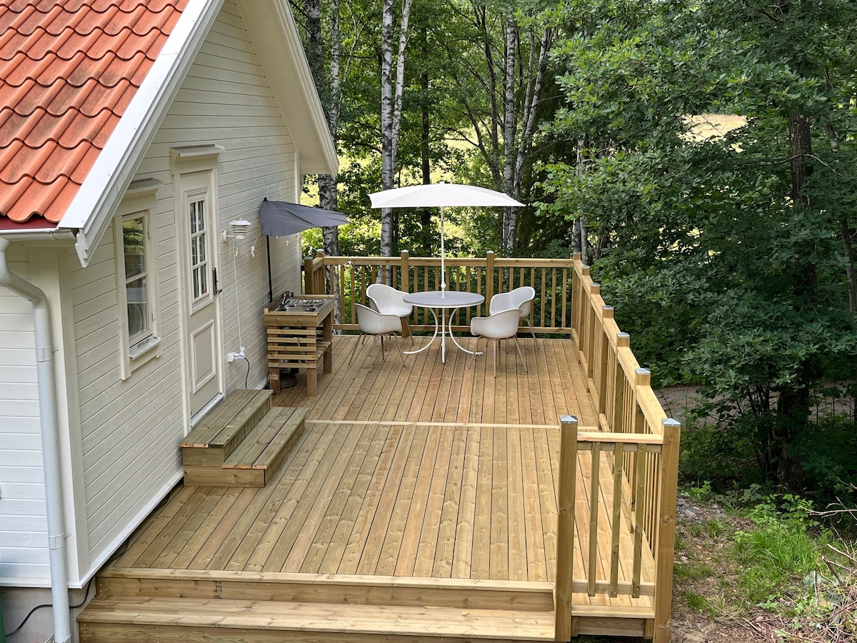 Vackert lugnt naturnära boende längs Bohusleden