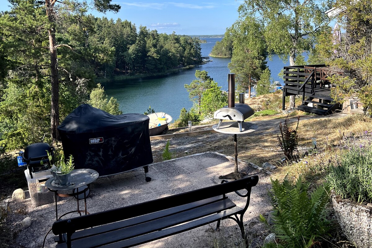 Dalarö的海滨别墅。