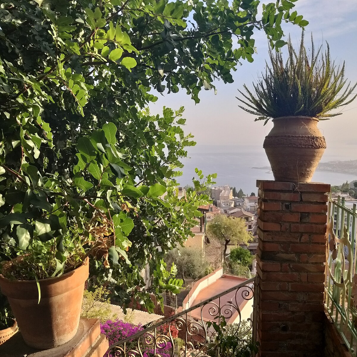 Casa a Taormina "Scacciapensieri". Mini casa.