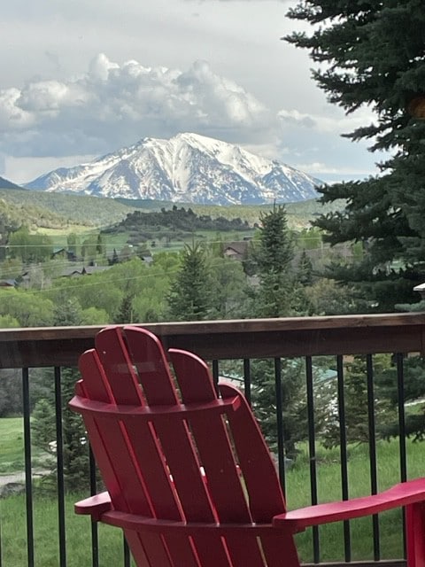 Hot Tub & Views w/Town & Hot Springs Nearby