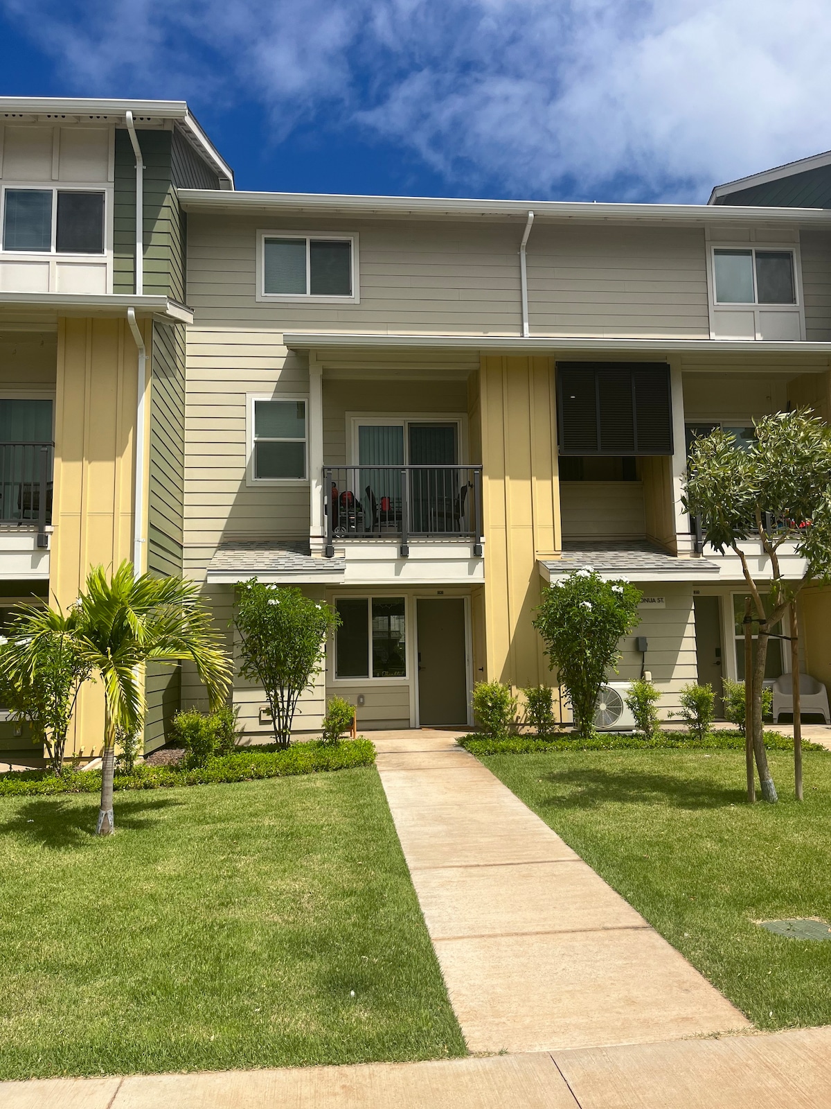 Charming Kapolei Bungalow