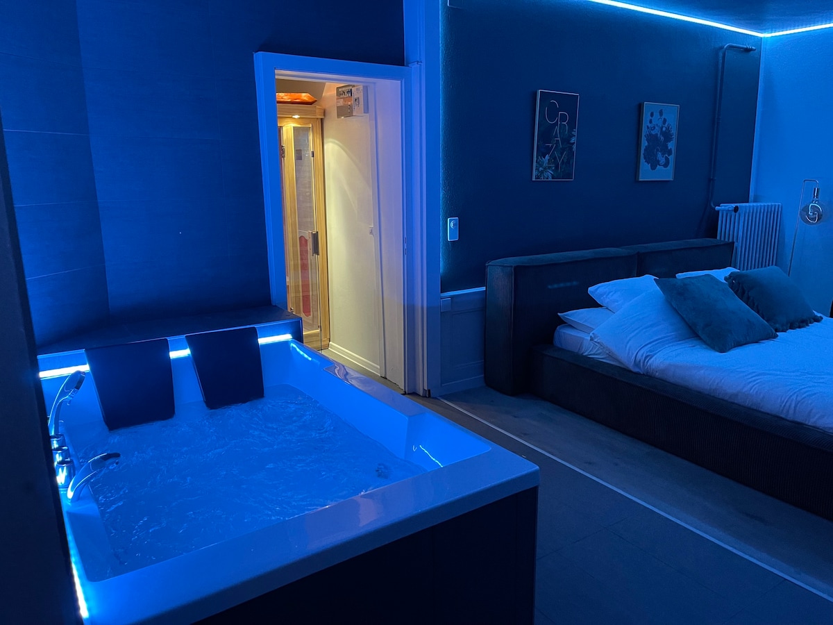 La Suite 44
Chambre avec spa